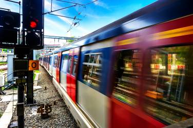 Industrie und Massenverkehrsmittel